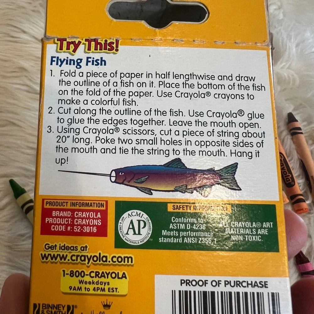 Vintage 1999 Crayola 16 Count Crayon Box Binney & Smith Non-Toxic Made in USA